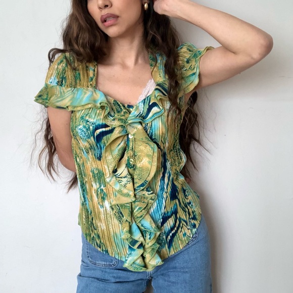 Vintage ruffle top - Picture 6 of 6